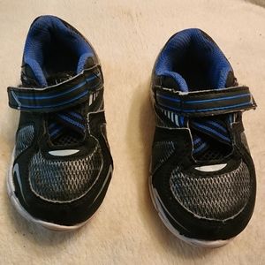 Boys toddler shoes